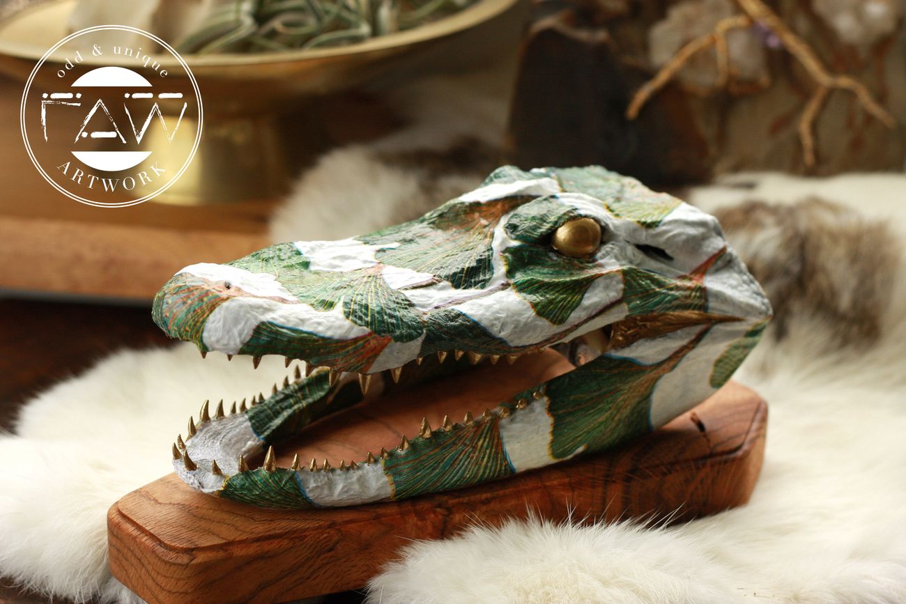 Emerald Canopy Gator