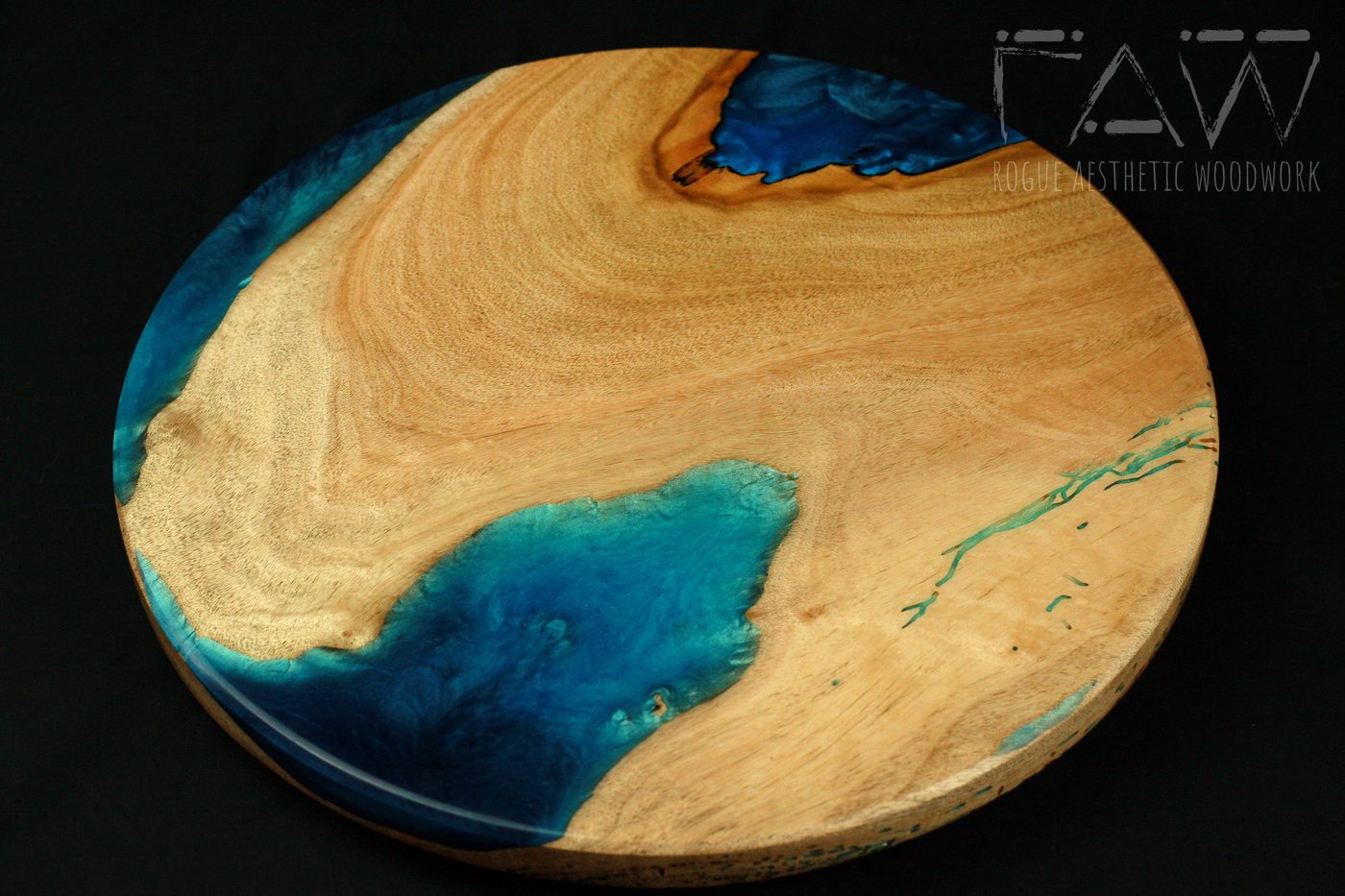 Myrtlewood Lazy Susan, Blue Resin